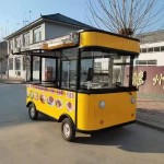 Four-wheel electric dining car